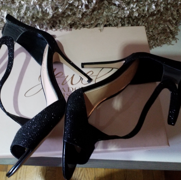 Bagley Mischka Jewel Shoes - Picture 5 of 8